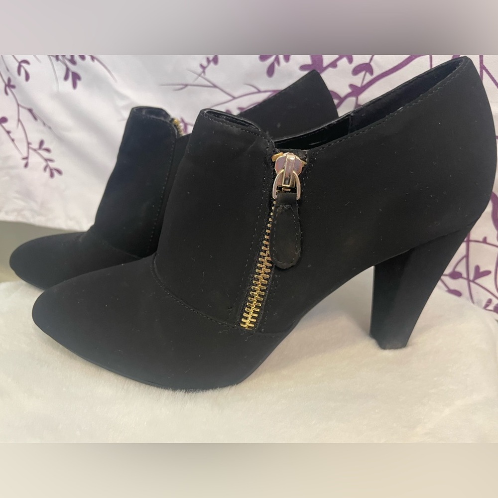 IMPO black suede heels with gold zipper